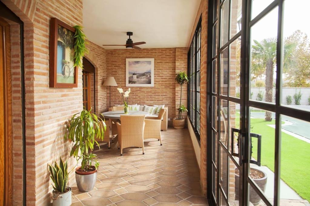 Villa La Casa De Enfrente à Herencia Extérieur photo
