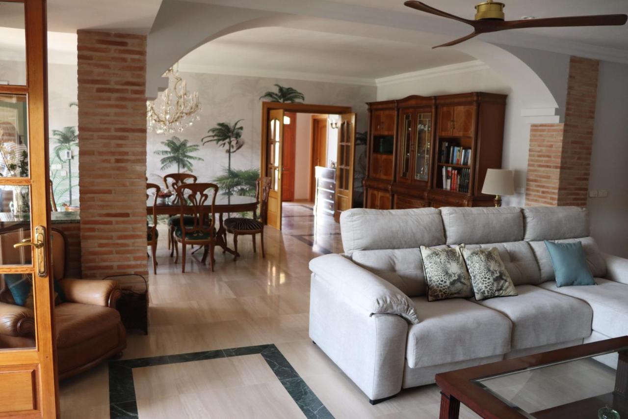 Villa La Casa De Enfrente à Herencia Extérieur photo