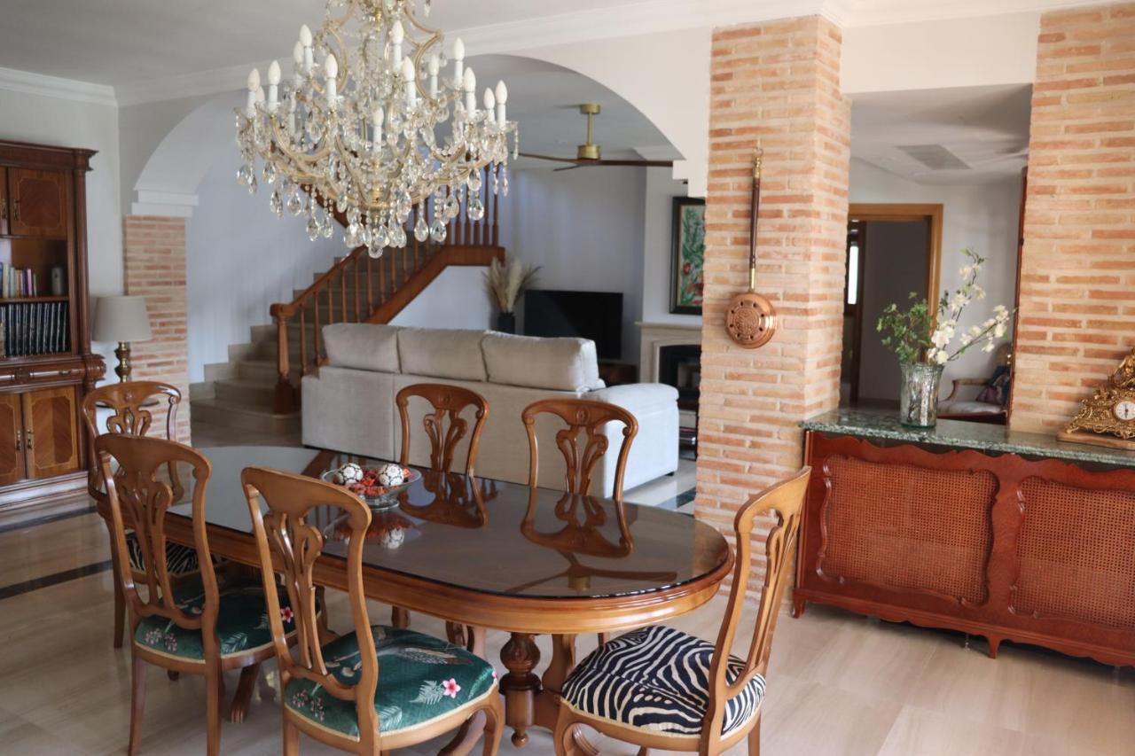 Villa La Casa De Enfrente à Herencia Extérieur photo